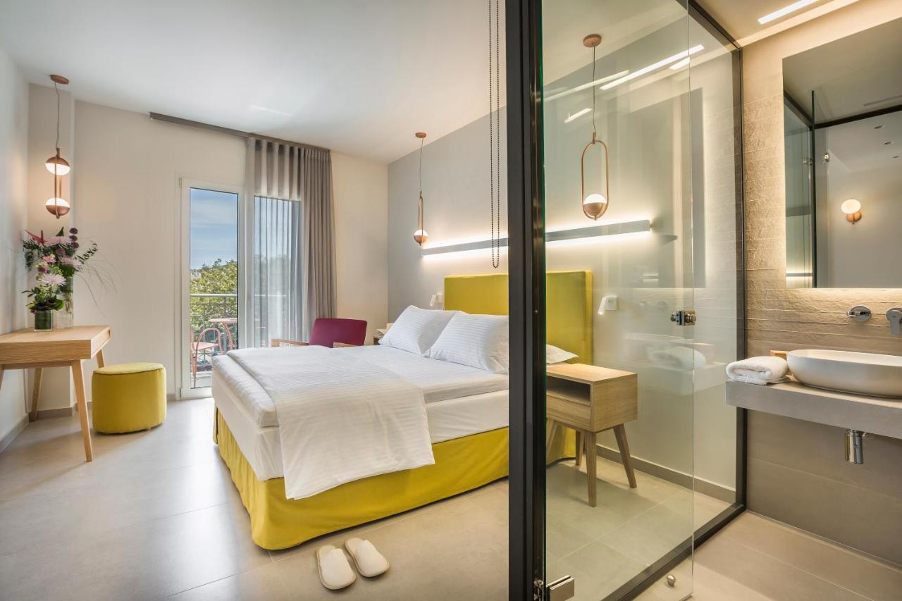 Ionian Plaza & Hotel