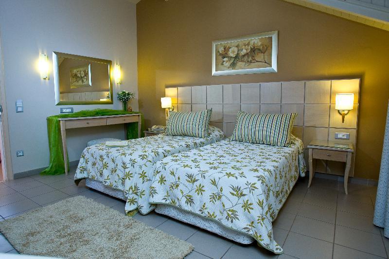 Ionian Plaza & 4* Argostoli (Kefalonia)