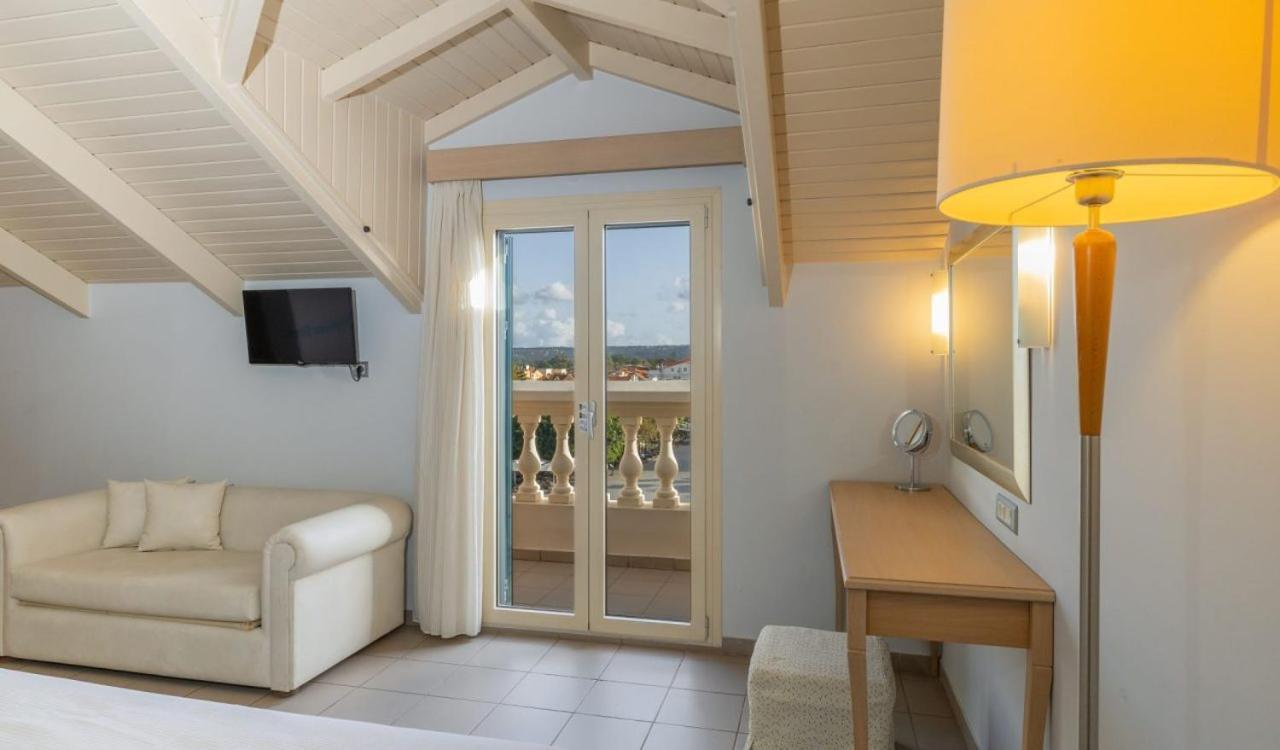 Ionian Plaza & Hotel Argostoli (Kefalonia)